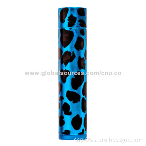 2,800mAh Power Tube, Input and Output by the Same USB Port, Aluminum Housing, Lightweight